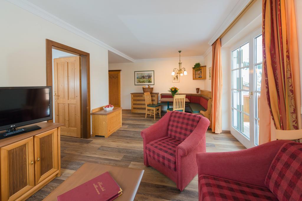 Landhaus St. Georg Obertauern Exteriör bild